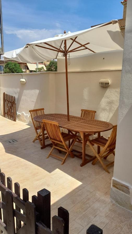 Casa Roberto Beach Torvaianica Kültér fotó